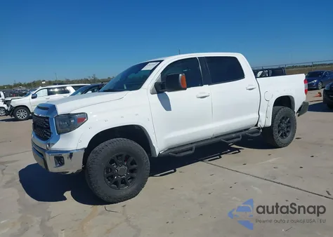 2015 Toyota Tundra Limited 5.7L V8 z USA, uszkodzony, nr VIN 5TFFY5F12FX175298